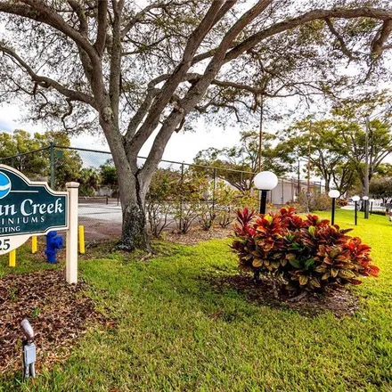 Buy this 3 bed condo on 2709 FL 590 in Clearwater, FL 33759