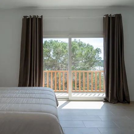 Rent this 4 bed house on 07830 Sant Josep de sa Talaia