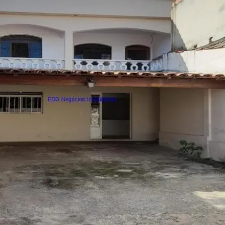 Buy this 3 bed house on Rua Rodrigues Alves in Justinópolis, Ribeirão das Neves - MG