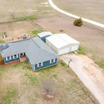 Buy this 4 bed house on 195 FM 3267 in Hillsboro, TX 76645