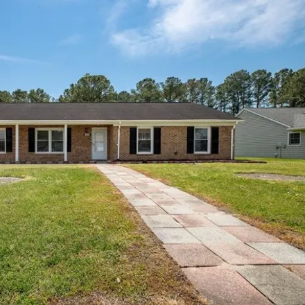 Buy this 3 bed house on 171 Old Post Court in Jacksonville, NC 28546