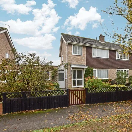 Rent this 3 bed house on 51 Sudeley Walk in Bedford, MK41 8JJ