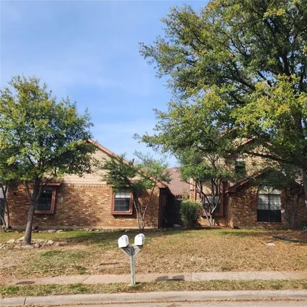 Buy this 2 bed house on 2824 in 2826 Monet Place, Dallas