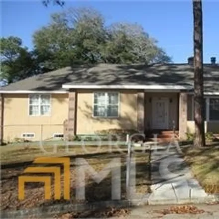 Buy this 3 bed house on 2797 Suwanee Avenue in Vineville, Macon