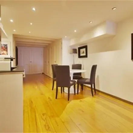 Rent this 2 bed apartment on Singel 518A in 1017 AX Amsterdam, Netherlands