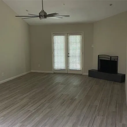 Image 5 - 5912 Arncliffe Drive, Houston, TX 77088, USA - Townhouse for rent