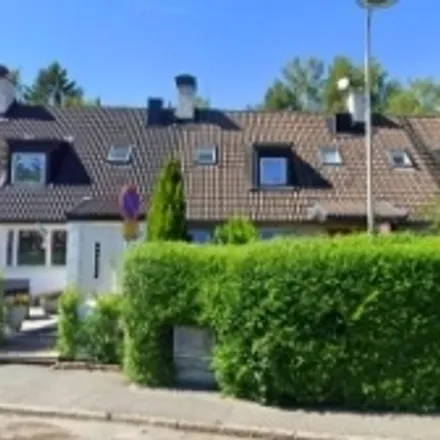 Rent this 5 bed house on Astrakangatan in 165 52 Stockholms kommun, Sweden