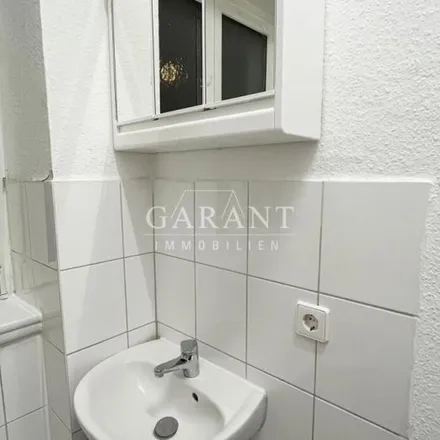 Image 2 - Sickstraße 59, 70190 Stuttgart, Germany - Apartment for rent