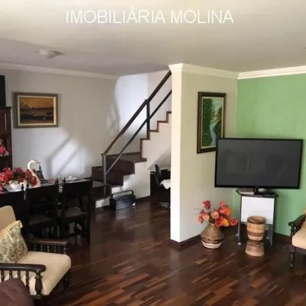 Buy this 3 bed house on Rua Hortência in Vila Sônia, Botucatu - SP