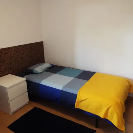 Rent this 5 bed apartment on Estrada da Medrosa in 2780-052 Oeiras, Portugal