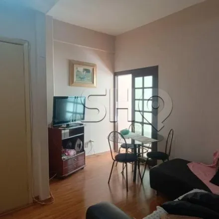 Buy this 3 bed apartment on Alameda Joaquim Eugênio de Lima 599 in Cerqueira César, São Paulo - SP
