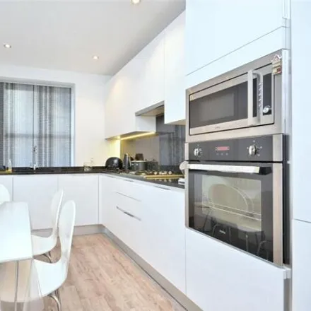 Image 5 - Abbey Court, Abbey Road, London, NW8 0AA, United Kingdom - Room for rent