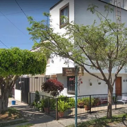 Image 2 - Calle Javier Valdivia, Paseos del Sol, 45070 Zapopan, JAL, Mexico - House for sale