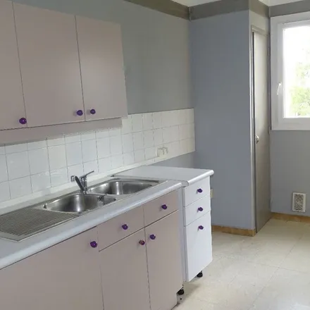 Rent this 2 bed apartment on 2 Cour del Riu in 34790 Montpellier, France