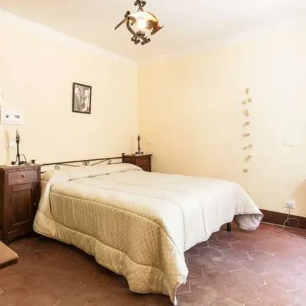 Image 3 - Vicolo del Leuto, 00186 Rome RM, Italy - Apartment for rent