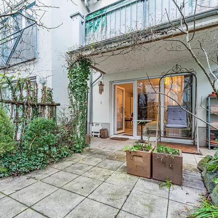 Image 5 - Saalburgallee, 60385 Frankfurt, Germany - Apartment for rent