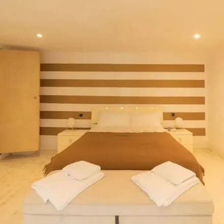 Rent this 1 bed apartment on Via Mantova in 10, 20135 Milan MI