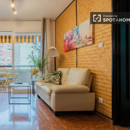 Rent this 2 bed apartment on Carrer de Xiva in 25, 46018 Valencia