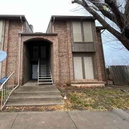 Rent this 1 bed apartment on Dollar General in South 7th Street, Abilene