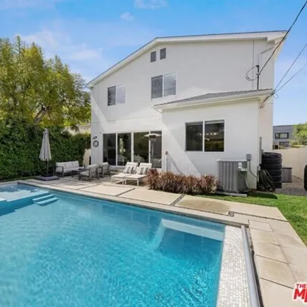 Image 9 - 3716 Rosewood Avenue, Los Angeles, CA 90066, USA - House for sale