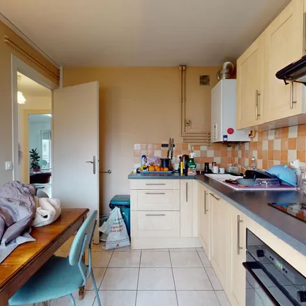 Rent this 3 bed apartment on 76 Boulevard Henri Dunant in 49100 Angers, France