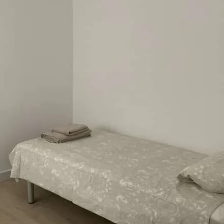 Image 2 - Psicología Europa, Avenida de Europa, 28334 Pozuelo de Alarcón, Spain - Apartment for rent