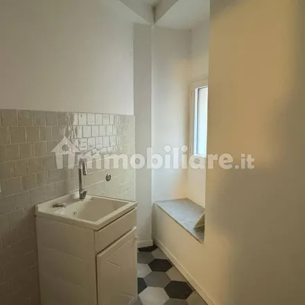 Image 8 - Via Consultore Benintendi, 93100 Caltanissetta CL, Italy - Apartment for rent
