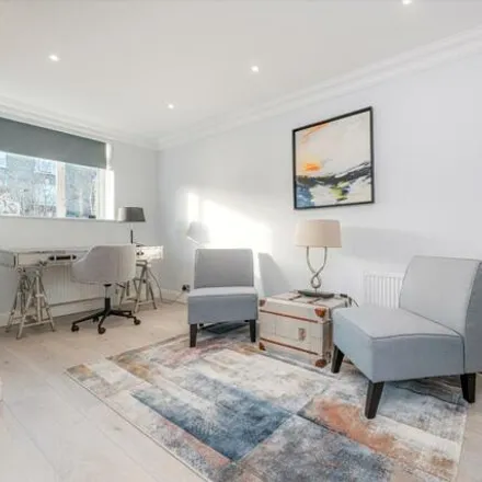 Image 7 - 3 Harley Road, London, NW3 3BX, United Kingdom - Townhouse for sale