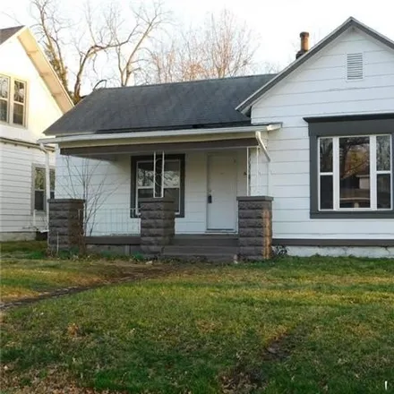 Buy this 3 bed house on 679 West 2nd Street in Pittsburg, KS 66762