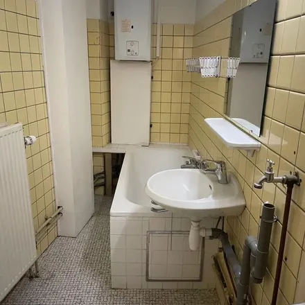 Rent this 2 bed apartment on Rue du Camp de Moscou 45 in 6020 Charleroi, Belgium