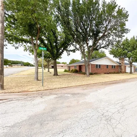 Image 2 - 1118 South Ash Street, Archer City, Archer County, TX 76351, USA - House for sale