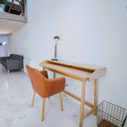 Rent this 2studio apartment on Madrid in Calle de Oudrid, 11 B