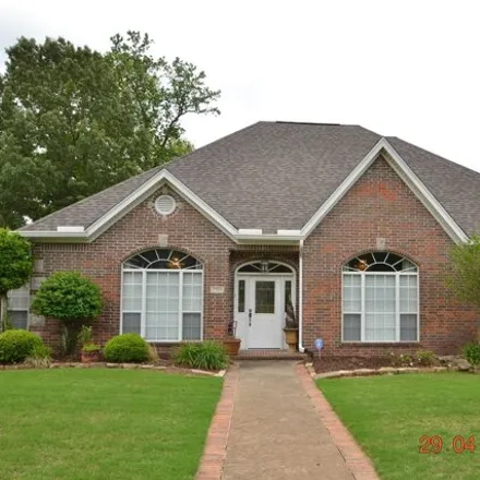 Buy this 3 bed house on 2911 Northfield Drive in Bryant, AR 72022