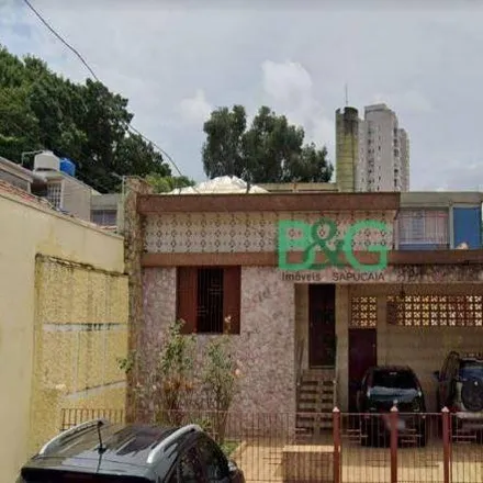 Buy this 3 bed house on Rua Manuel Onha in Água Rasa, São Paulo - SP