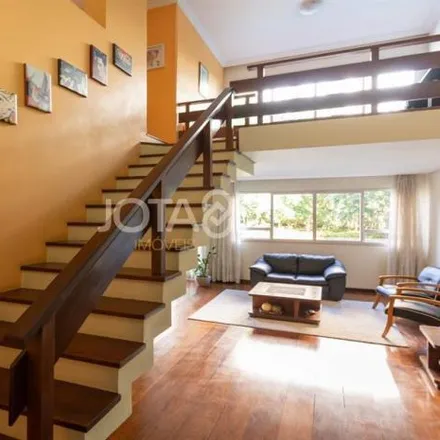 Buy this 5 bed apartment on Rua Emílio Cornelsen 300 in Ahú, Curitiba - PR