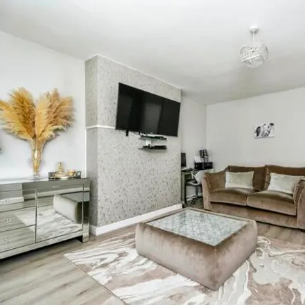 Image 2 - Acanthus Road, Liverpool, L13 3DY, United Kingdom - House for sale