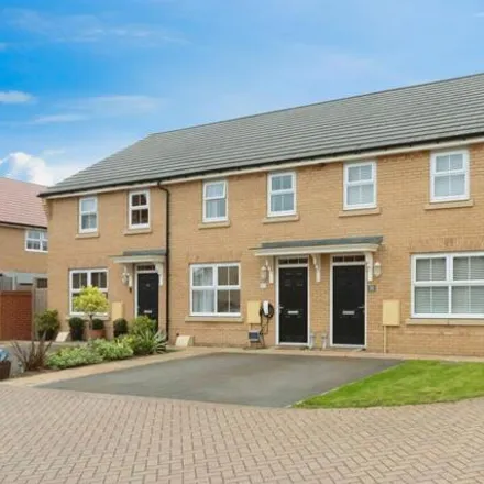 Buy this 3 bed townhouse on Fitz Hugh Crescent in Milton Keynes, MK17 7BN