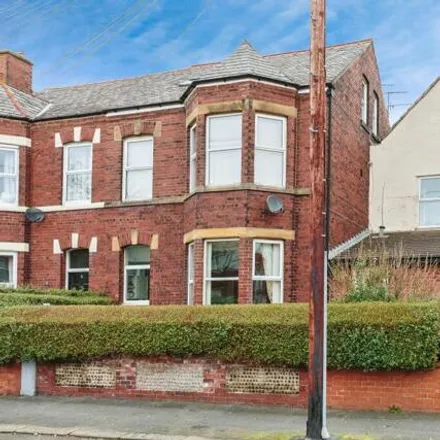 Buy this 1 bed apartment on St Andrew's Road South in Lytham St Annes, FY8 1EU