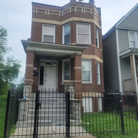 Rent this 2 bed house on 531 West 61st Place in Chicago, IL 60621