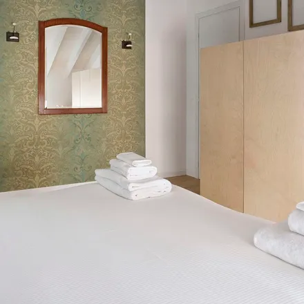 Image 4 - Via Aminto Caretto 4, 20124 Milan MI, Italy - Apartment for rent
