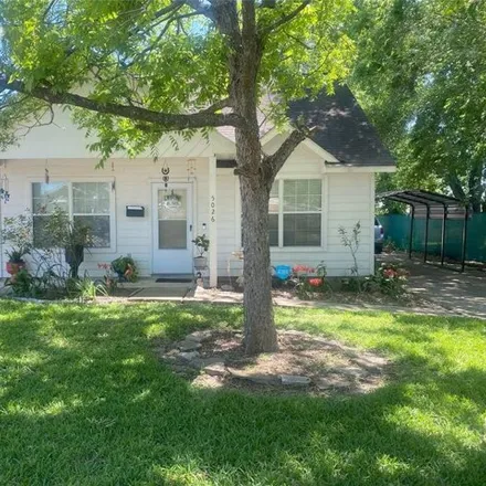 Buy this 3 bed house on 5066 Malmedy Road in Houston, TX 77033