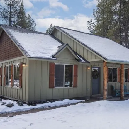 Buy this 3 bed house on 17899 R U Guelfi Road in Deschutes County, OR 97707