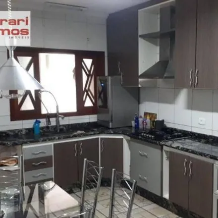 Buy this 3 bed house on unnamed road in Vila Galvão, Guarulhos - SP