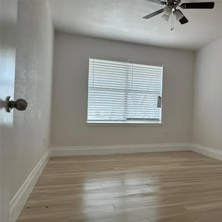 Image 2 - 2679 Anderson Street, Irving, TX 75062, USA - House for rent