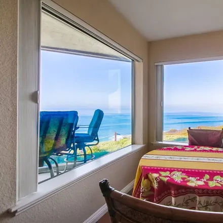 Rent this 2 bed condo on Solana Beach in CA, 92075