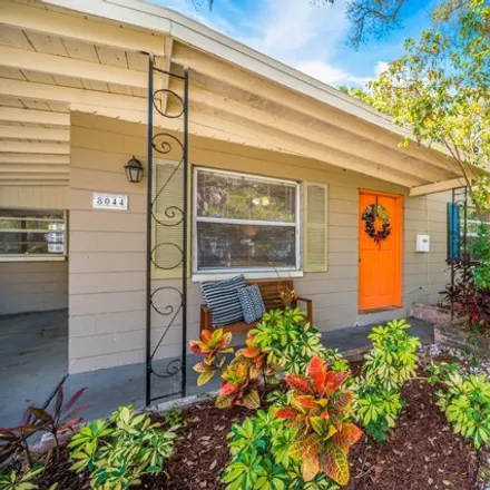 Image 3 - 8044 23rd Avenue North, The Jungle, Saint Petersburg, FL 33710, USA - House for sale