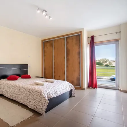 Rent this 3 bed apartment on 2520-303 Peniche