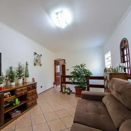 Buy this 3 bed house on Rua 71 in Cabuçu, Guarulhos - SP