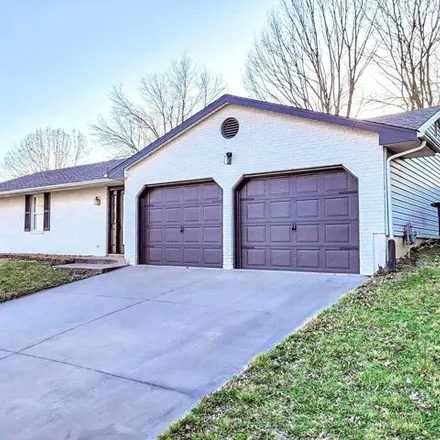 Buy this 3 bed house on 3451 Hedgewood Court in Columbia, MO 65203