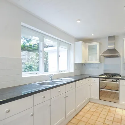 Image 4 - 71 Ennerdale Road, London, TW9 2DN, United Kingdom - House for rent